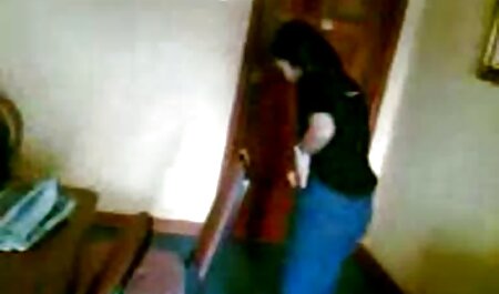 लाल बाल, मरमेड हिंदी सेक्सी वीडियो फुल मूवी एचडी पूल में धूम्रपान और उसके प्रेमी पर फांसी